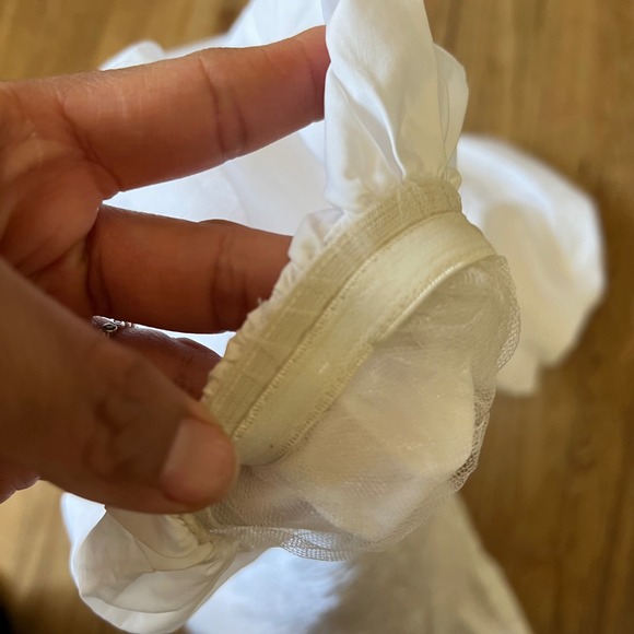 ASTR The Label White Smocked Puff Sleeve Peplum Top XS - Picture 8 of 8